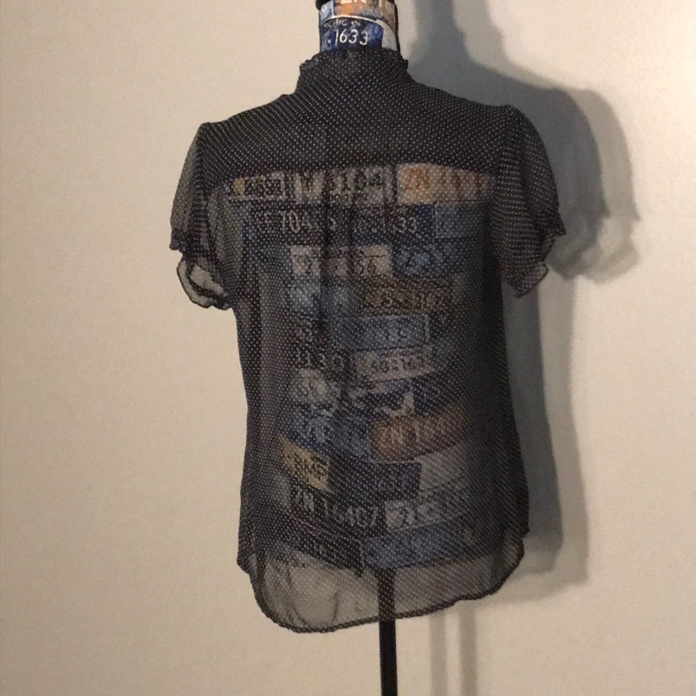 Button down blouse - Picture 2 of 4